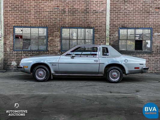 Pontiac Sunbird Stufenheck HM 27 Sport 1979 6-Zylinder Firebird, DG-06-XR.