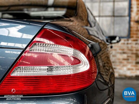 Mercedes-Benz CLK240 Elegance 170pk 2002, 83-JN-FG