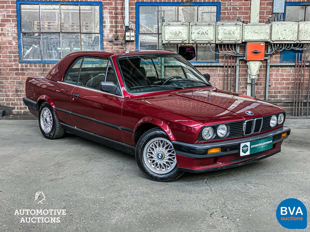BMW 3-SERIES E30 318I CONVERTIBLE HARDTOP 113HP 1992.