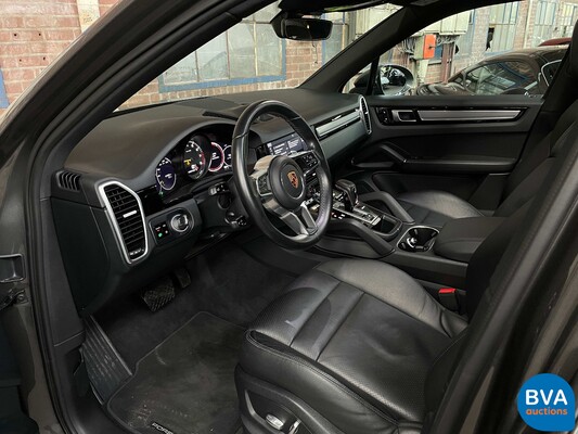 Porsche Cayenne 3.0 E-Hybrid SportChrono 462pk 2018 NIEUW-MODEL -Org. NL-, TH-930-N