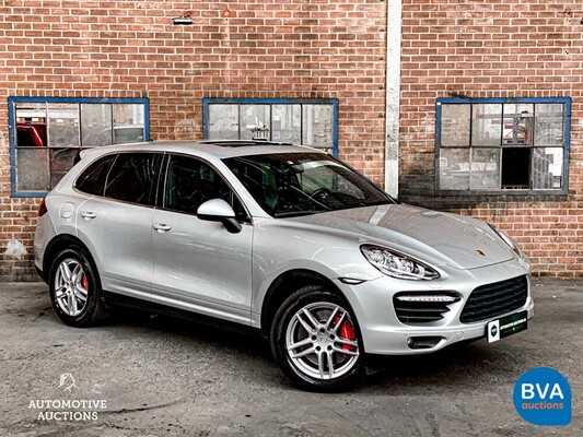 Porsche Cayenne turbo 4.5 V8 500pk 2013