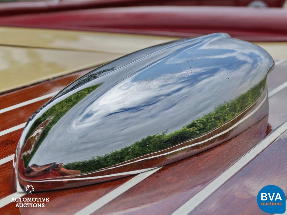Chris Craft 20" Custom Runabout Speedboat (RIVA, BOESCH) 1948 V8 Big-Block