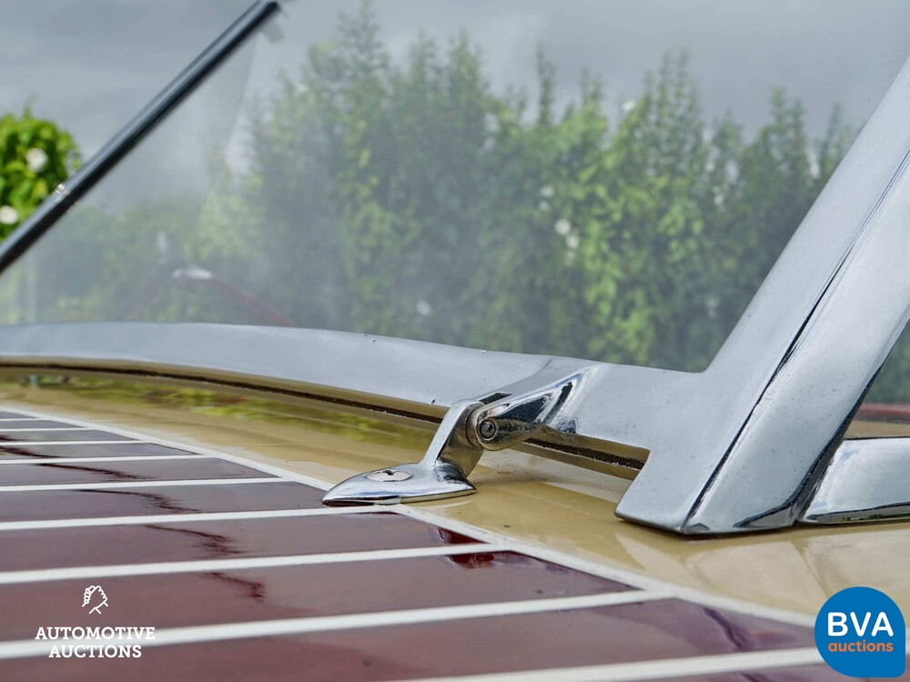 Chris Craft 20" Custom Runabout Speedboat (RIVA, BOESCH) 1948 V8 Big-Block