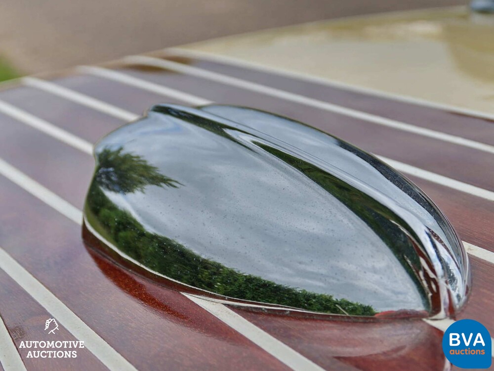 Chris Craft 20" Custom Runabout Speedboat (RIVA, BOESCH) 1948 V8 Big-Block