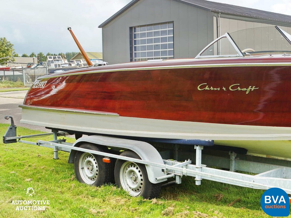 Chris Craft 20" Custom Runabout Speedboat (RIVA, BOESCH) 1948 V8 Big-Block