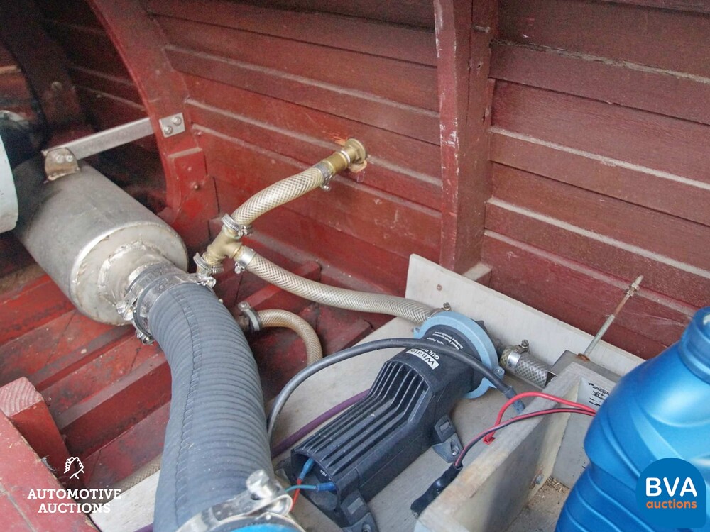 Chris Craft 20" Custom Runabout Speedboat (RIVA, BOESCH) 1948 V8 Big-Block