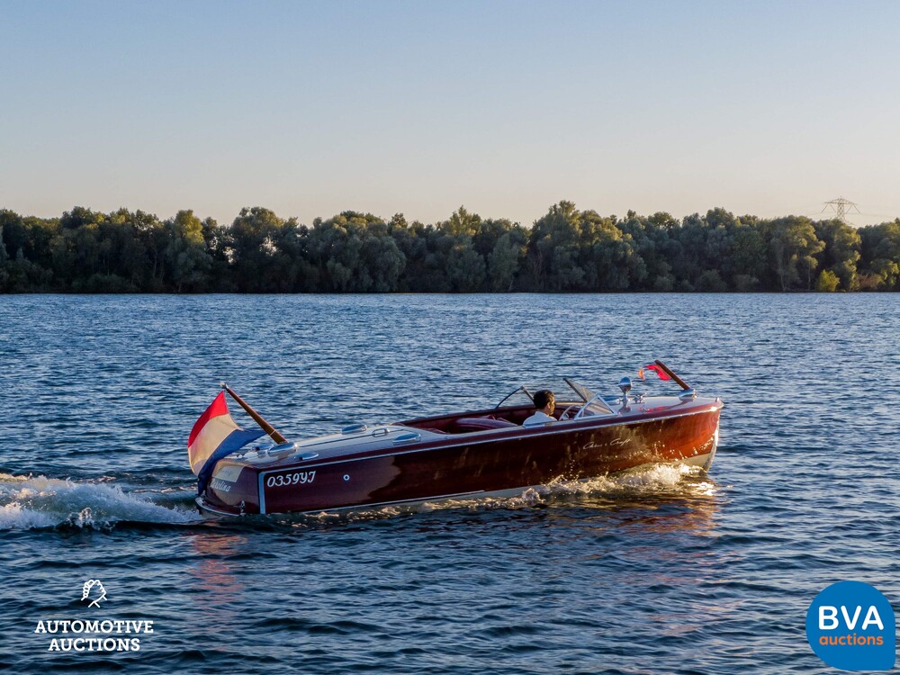 Chris Craft 20" Custom Runabout Speedboat (RIVA, BOESCH) 1948 V8 Big-Block.