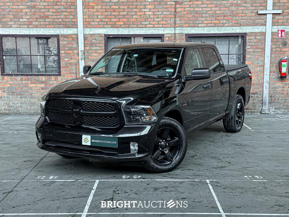 Dodge Ram 1500 5.7 Hemi V8 2018 6-Peroons