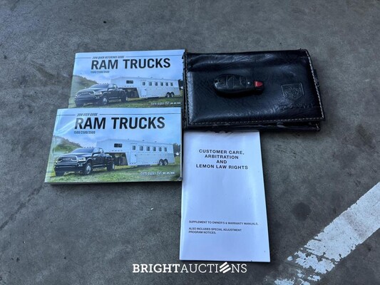 Dodge Ram 1500 5.7 Hemi V8 2018 6-Peroons