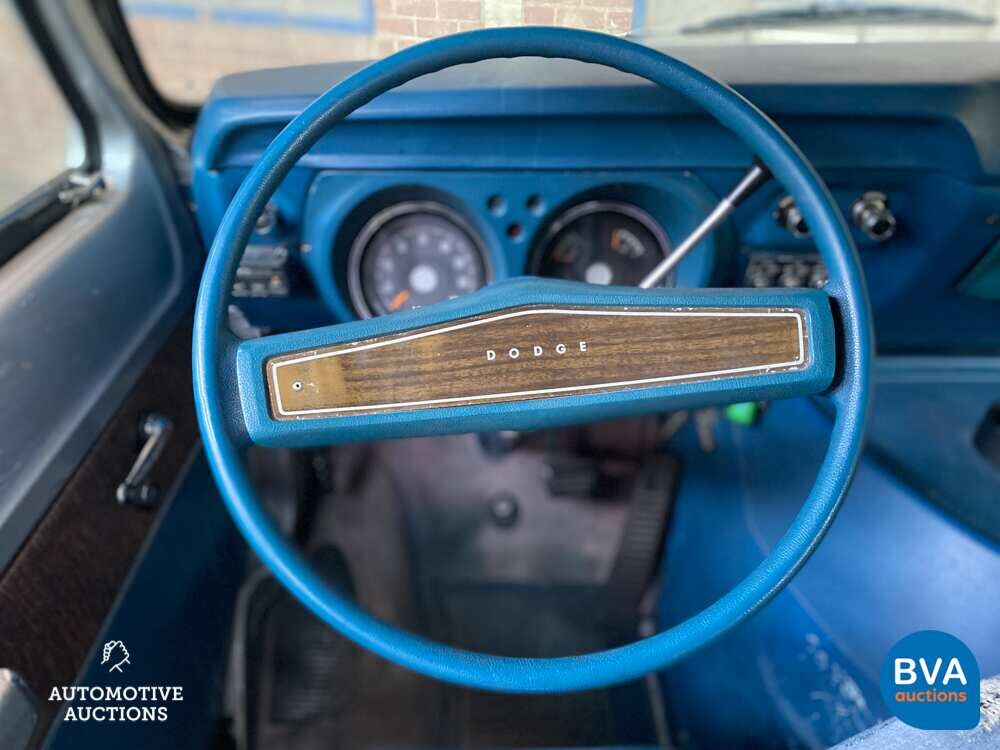 Dodge Tradesman 200 Wohnmobil 218 PS 1976, HB-ZN-98.