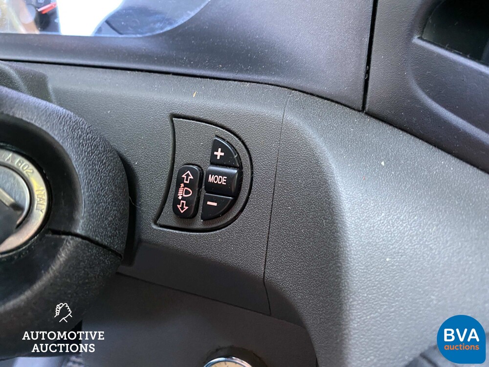 Iveco Daily BE-combinatie 3.0 204pk 2012, 5-VVX-76