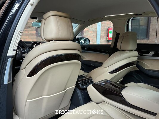 Audi A8 4.2 FSI Quattro V8 372pk 2011 (65.000 km)