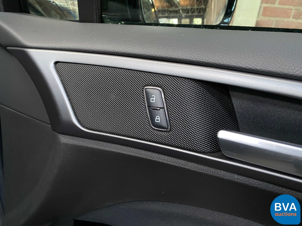 Ford Fusion 2.5 Five-cylinder 177hp Mondeo 2016, P-676-ZH.