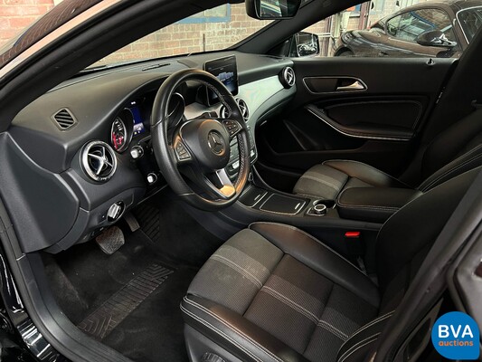 Mercedes-Benz CLA180 Business Solution Automatic 122hp 2018 -Org. NL-, SK-019-Z.