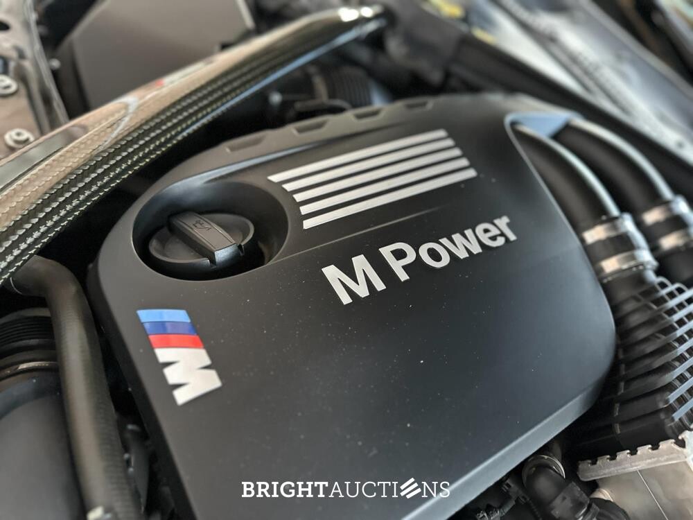 BMW M3 Competition DCTA 450pk 2019 - Grigio Telesto - CARBON - (Origineel-NL) 3-serie F80, NL-Kenteken