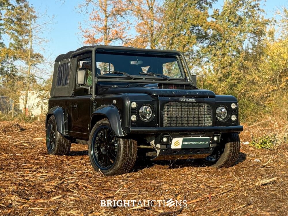 Land Rover Defender L315 700pk (5.0 V8 MUSTANG-ENGINE) 1985