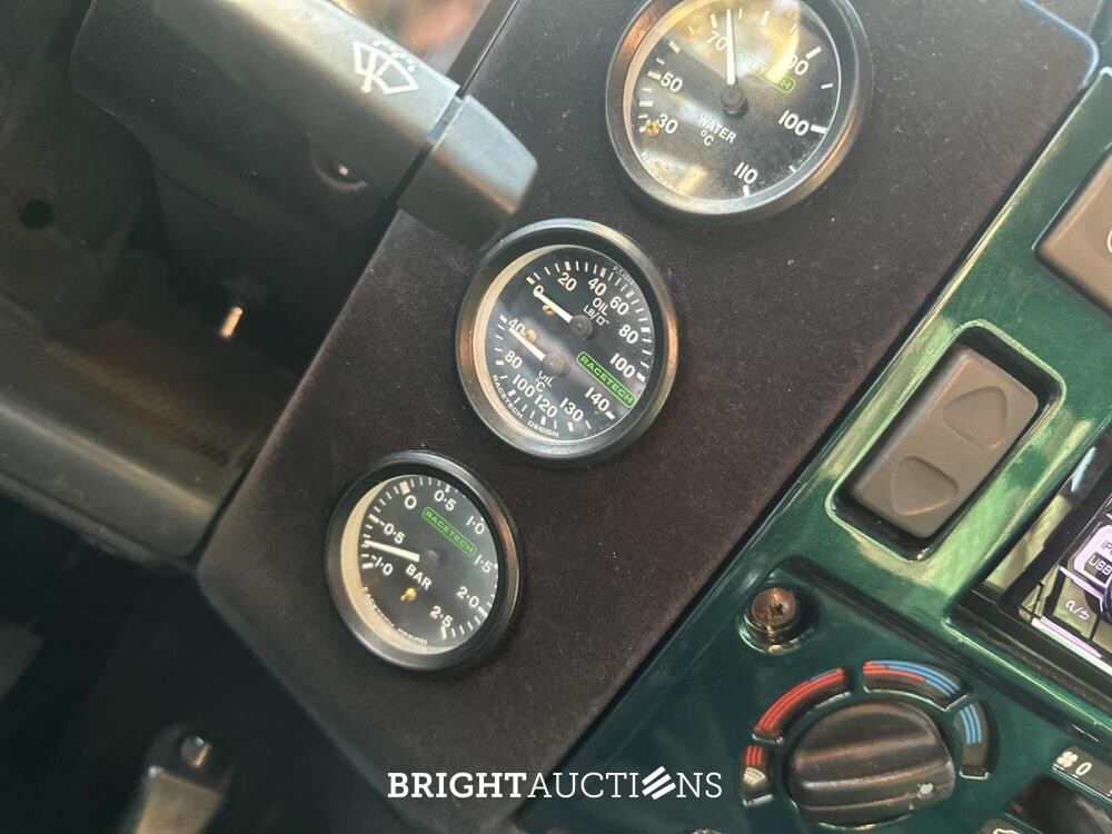 Land Rover Defender L315 700pk (5.0 V8 MUSTANG-ENGINE) 1985