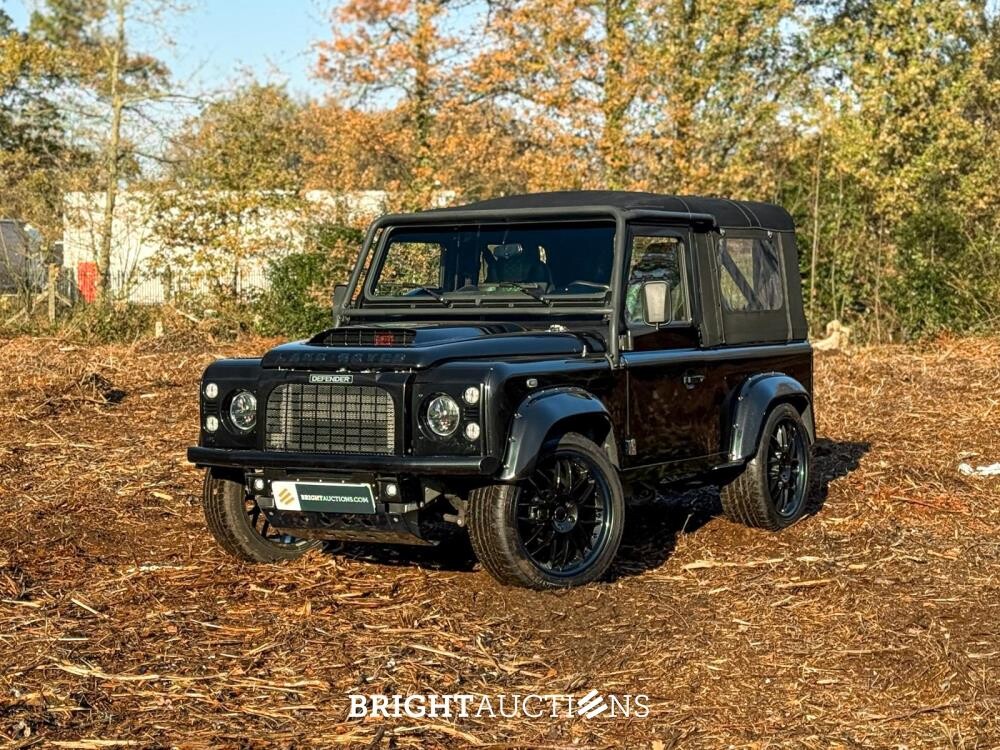 Land Rover Defender L315 700pk (5.0 V8 MUSTANG-ENGINE) 1985
