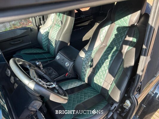 Land Rover Defender L315 700pk (5.0 V8 MUSTANG-ENGINE) 1985