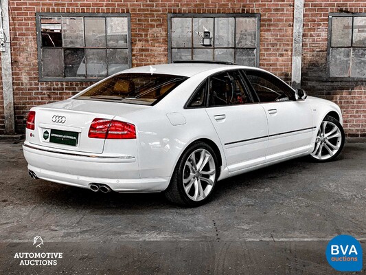 Audi S8 5.2 FSI Quattro V10 450pk 2010