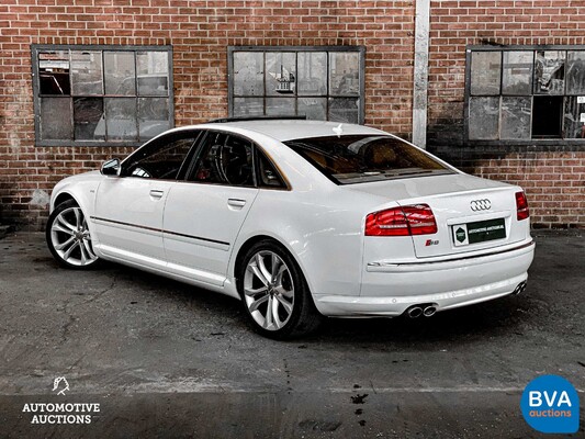 Audi S8 5.2 FSI Quattro V10 450pk 2010