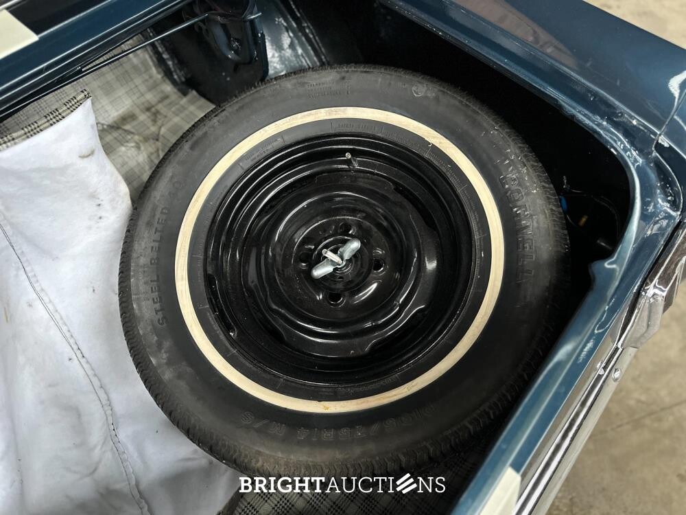 Ford Mustang Cabrio 3.3 6-Zylinder 218 PS 1965 2-türig