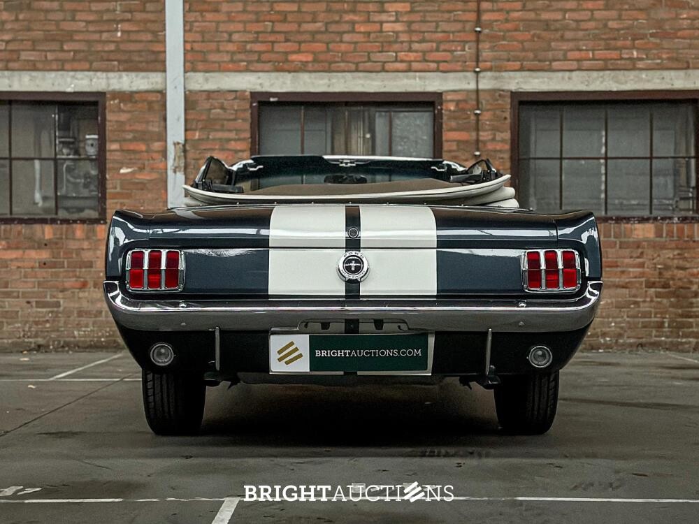 Ford Mustang Cabrio 3.3 6-Zylinder 218 PS 1965 2-türig