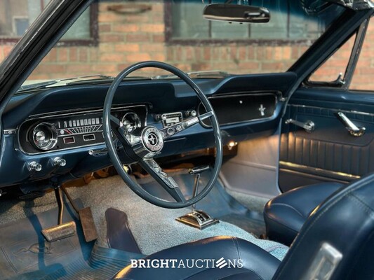 Ford Mustang Convertible 3.3 V6 218pk 1965 2-Deurs