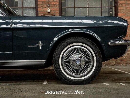 Ford Mustang Convertible 3.3 V6 218pk 1965 2-Deurs