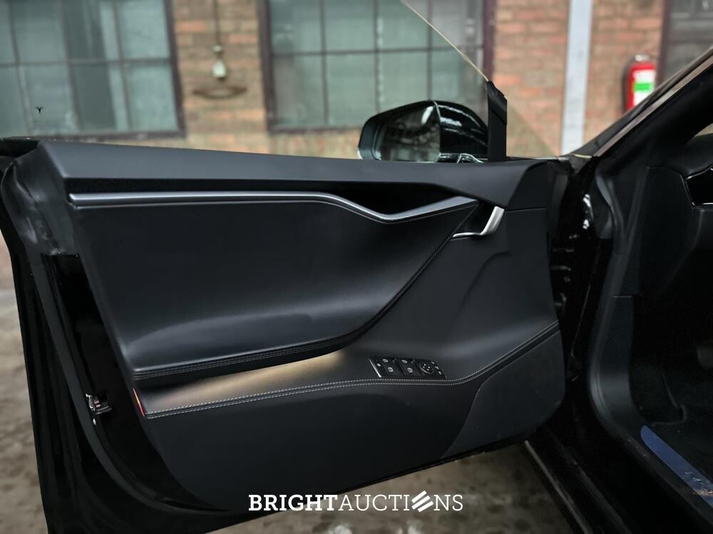 Tesla Model S 75D Base 333pk 2018 (Origineel-NL), TP-331-V