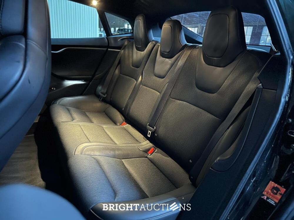 Tesla Model S 75D Base 333pk 2018 (Origineel-NL), TP-331-V