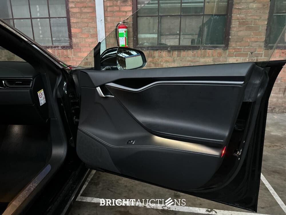 Tesla Model S 75D Base 333pk 2018 (Origineel-NL), TP-331-V