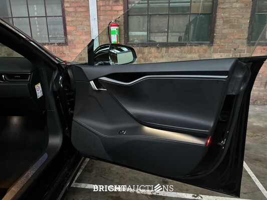 Tesla Model S 75D Base 333pk 2018 (Origineel-NL), TP-331-V