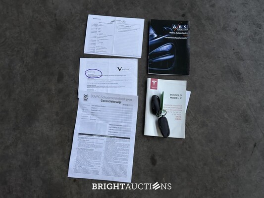 Tesla Model S 75D Base 333pk 2018 (Origineel-NL), TP-331-V