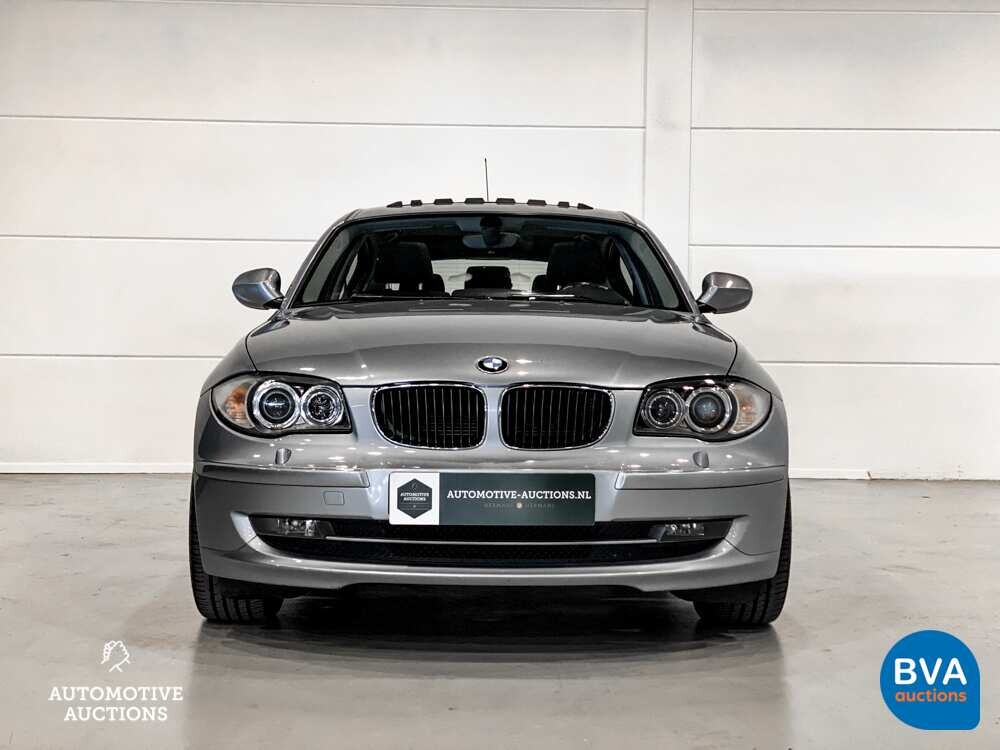BMW 116i Business Line 1-serie 122pk 2011, TR-419-Z