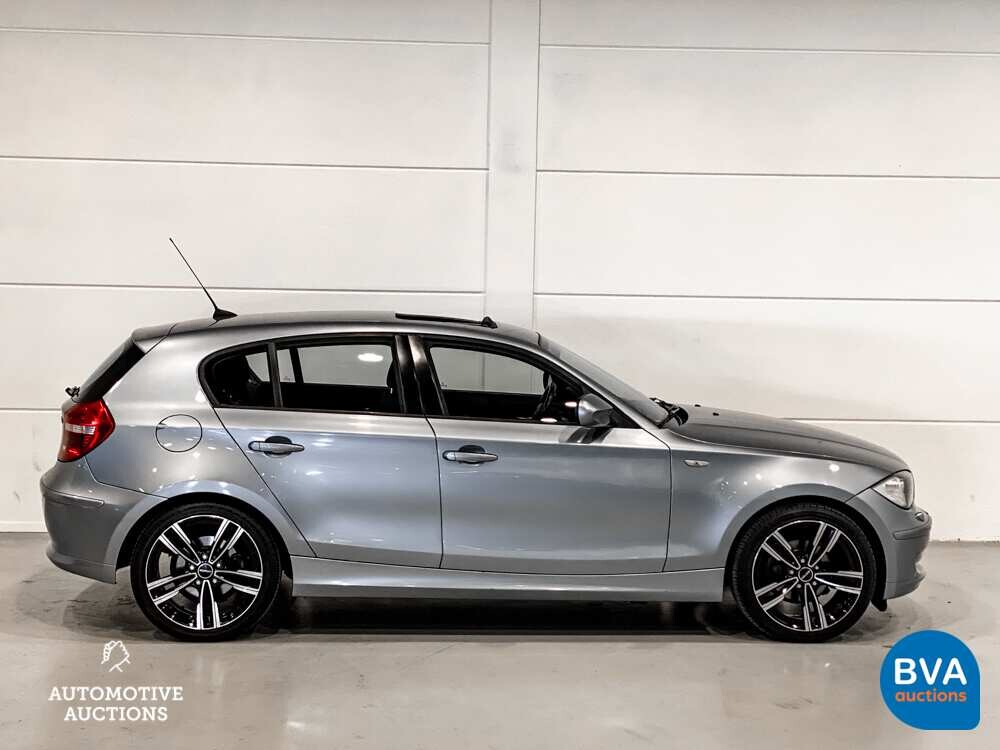 BMW 116i Business Line 1-serie 122pk 2011, TR-419-Z