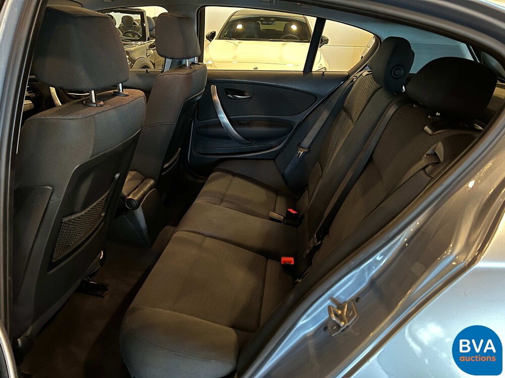 BMW 116i Business Line 1-serie 122pk 2011, TR-419-Z