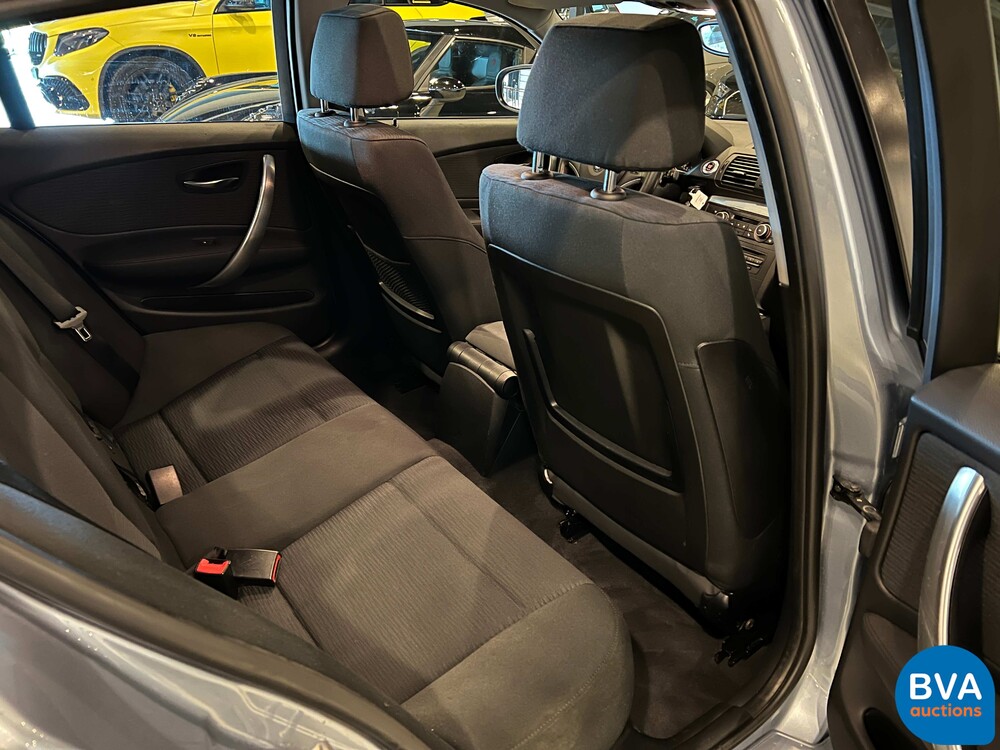 BMW 116i Business Line 1-serie 122pk 2011, TR-419-Z