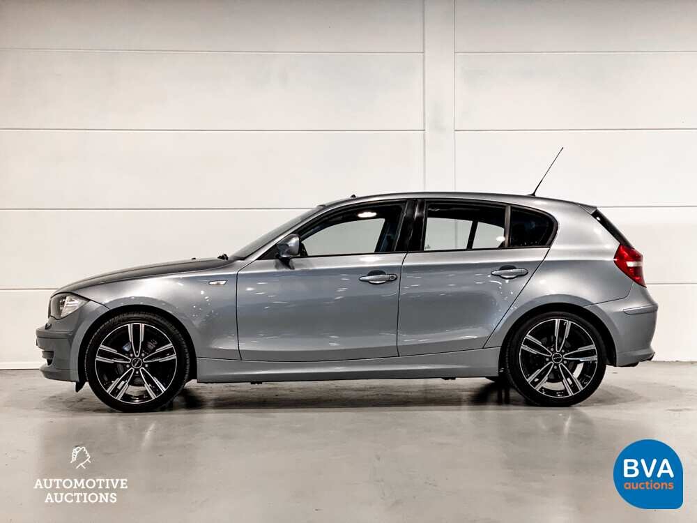 BMW 116i Business Line 1-serie 122pk 2011, TR-419-Z