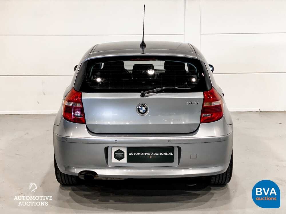 BMW 116i Business Line 1-serie 122pk 2011, TR-419-Z