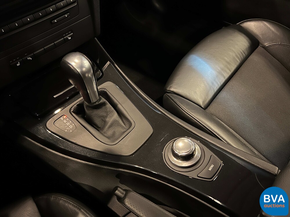 BMW 325i Coupé 3-serie 218pk 2007, 25-NVV-9