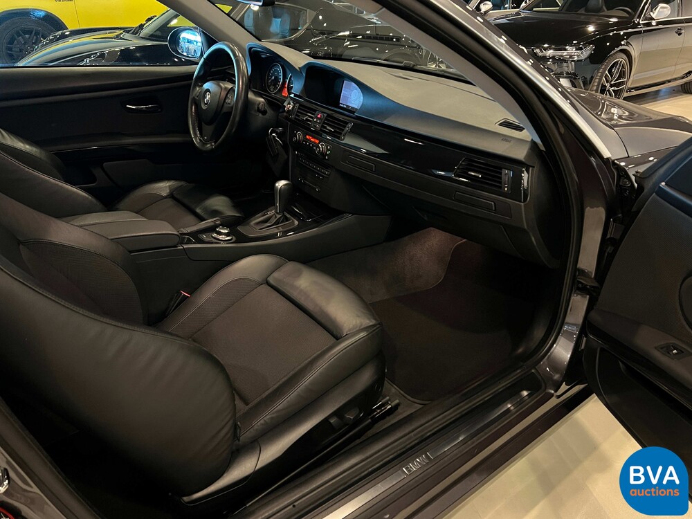 BMW 325i Coupé 3-serie 218pk 2007, 25-NVV-9