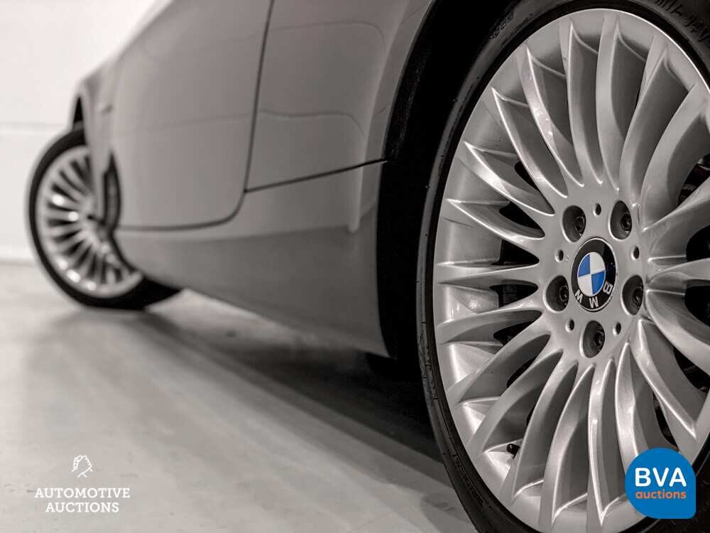 BMW 325i Coupé 3-serie 218pk 2007, 25-NVV-9