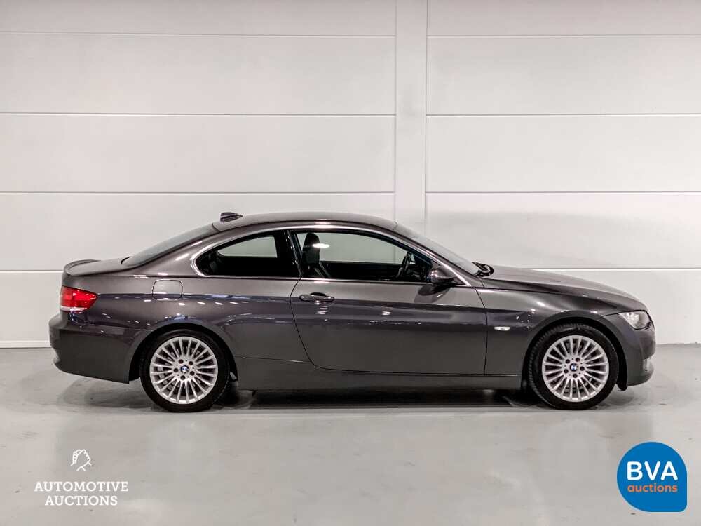 BMW 325i Coupé 3-serie 218pk 2007, 25-NVV-9