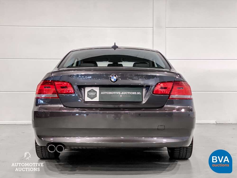 BMW 325i Coupé 3-serie 218pk 2007, 25-NVV-9