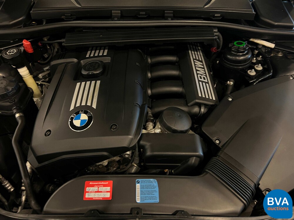 BMW 325i Coupé 3-serie 218pk 2007, 25-NVV-9