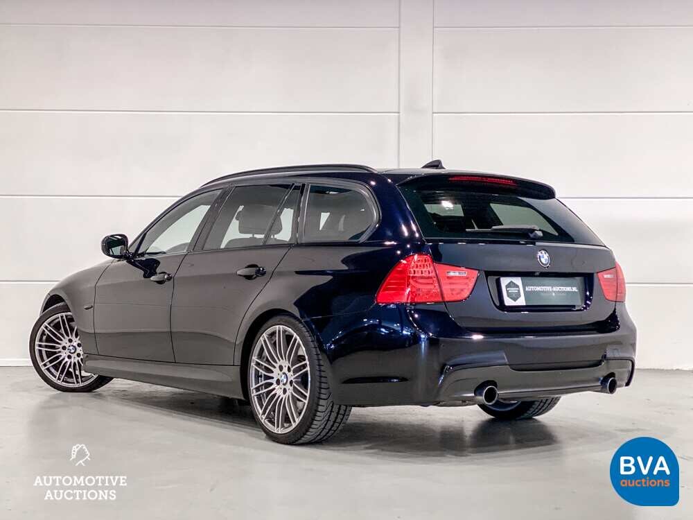BMW 335i Luxury Line 3-serie Touring 306pk 2012 -Org. NL-, 39-SZF-2