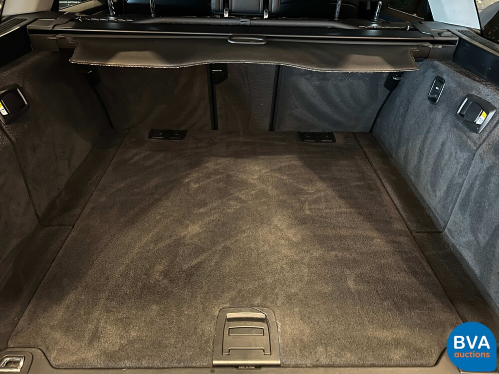 BMW 530i High Executive Touring 5-serie 272pk 2012, 7-SJV-26