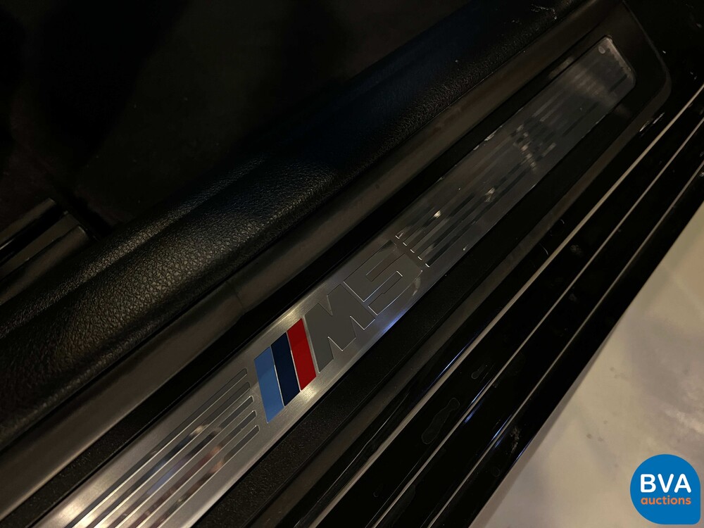 BMW M5 5-serie 560pk f10 M-Performance 2013 -Org. NL-, 76-ZNN-7