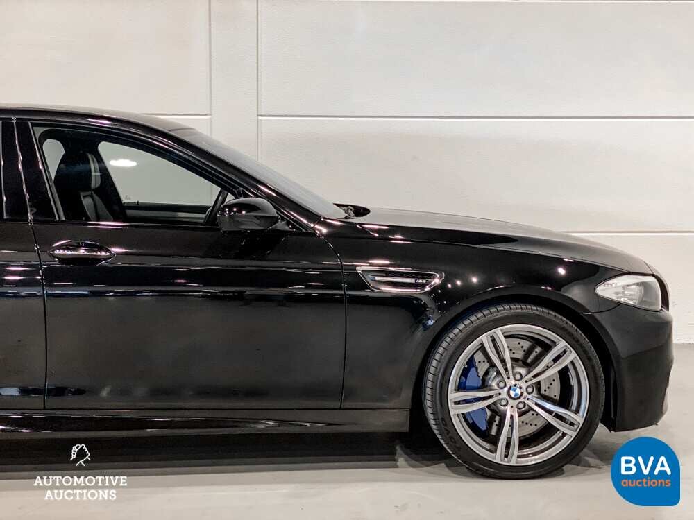 BMW M5 5-serie 560pk f10 M-Performance 2013 -Org. NL-, 76-ZNN-7